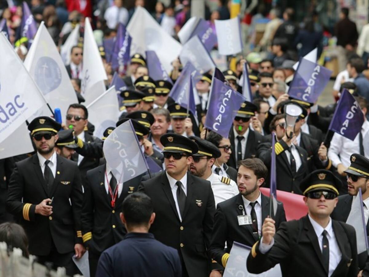 Avianca confirmó que empezó procesos disciplinarios a pilotos que siguen en huelga