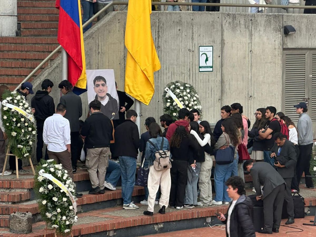 Universidad de Los Andes realiza homenaje Jaime Esteban Moreno: compañeros dieron el último adiós