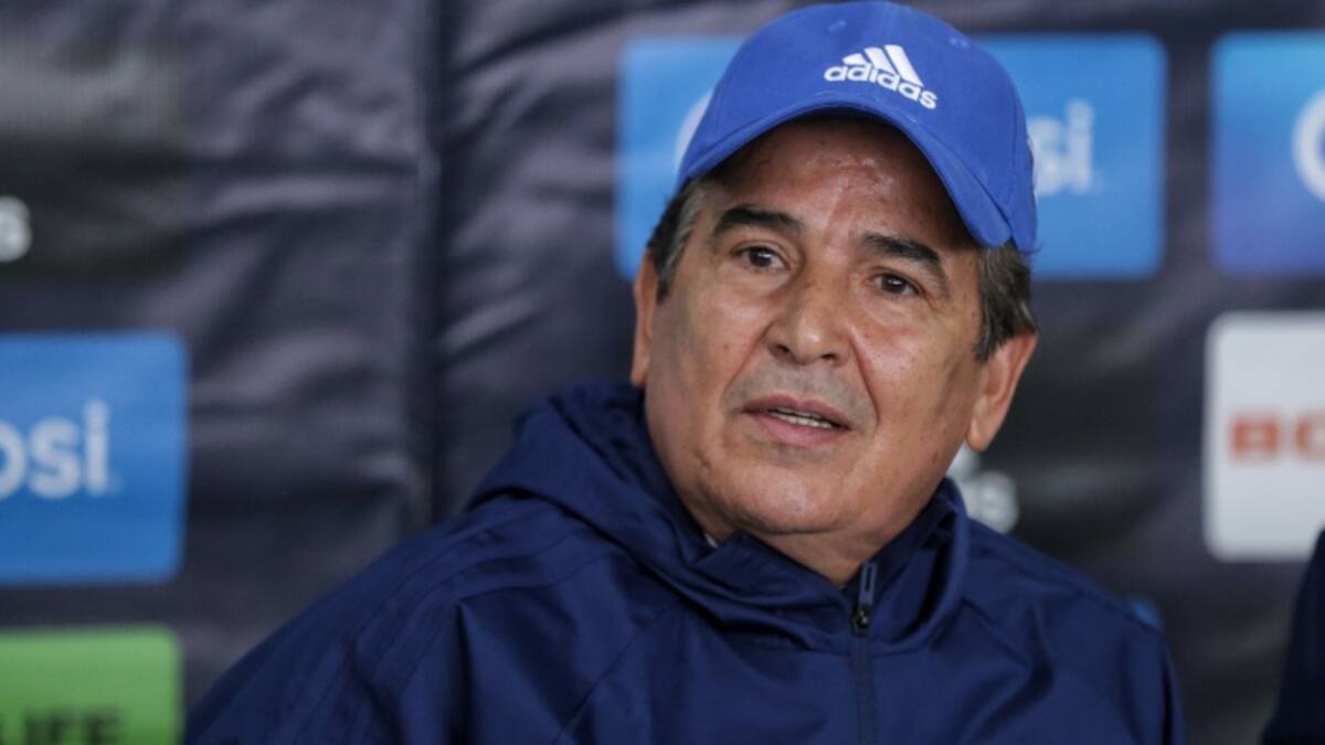 Jorge Luis Pinto: "Creo que los jugadores que debían salir ya salieron"
