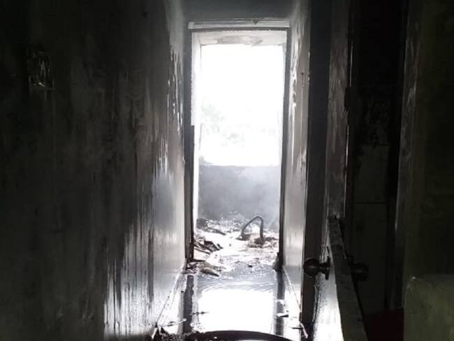 Incendio dejó un herido y cuantiosos daños en una casa en Cartagena