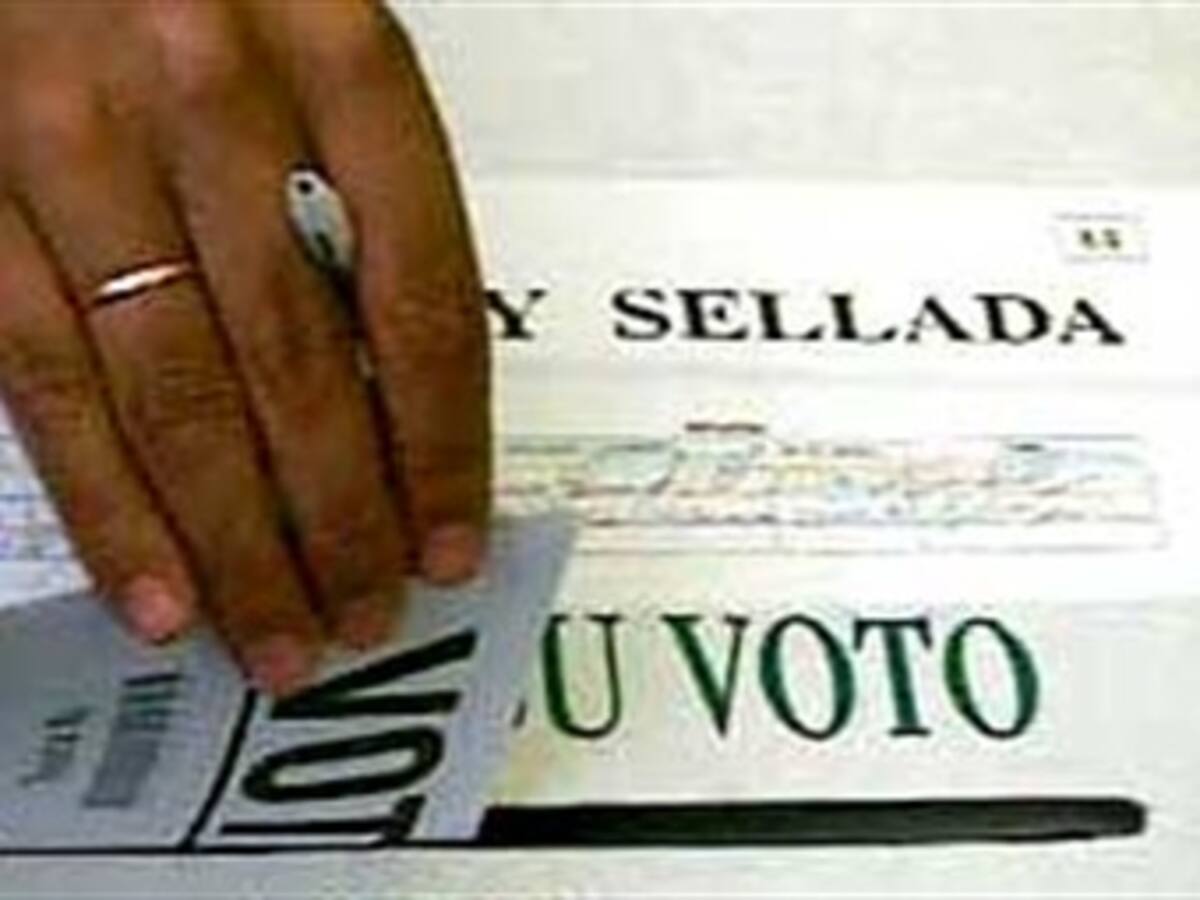 Las Farc y el ELN tienen un plan para sabotear las elecciones, advierte la Policía