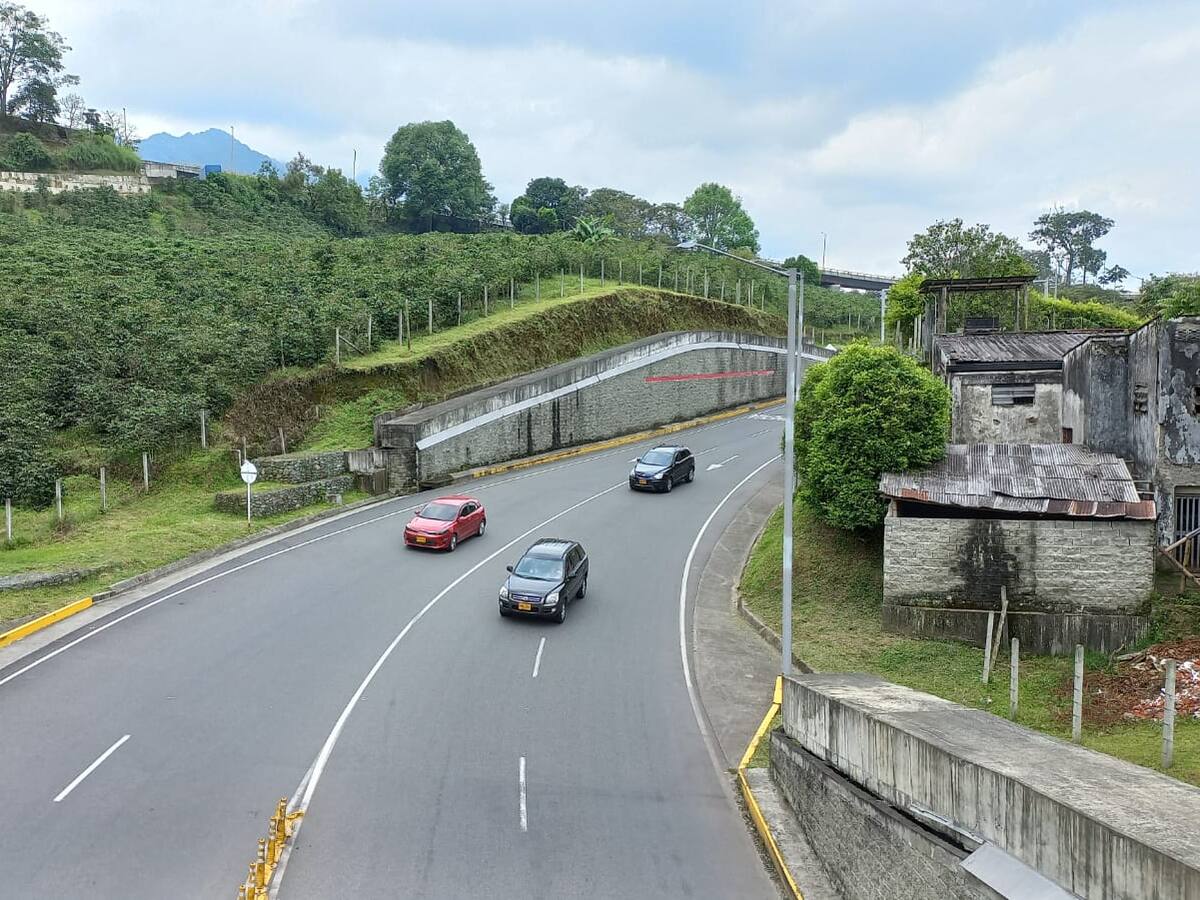 70 mil vehículos circularán por las vías del Quindío en la semana de receso escolar