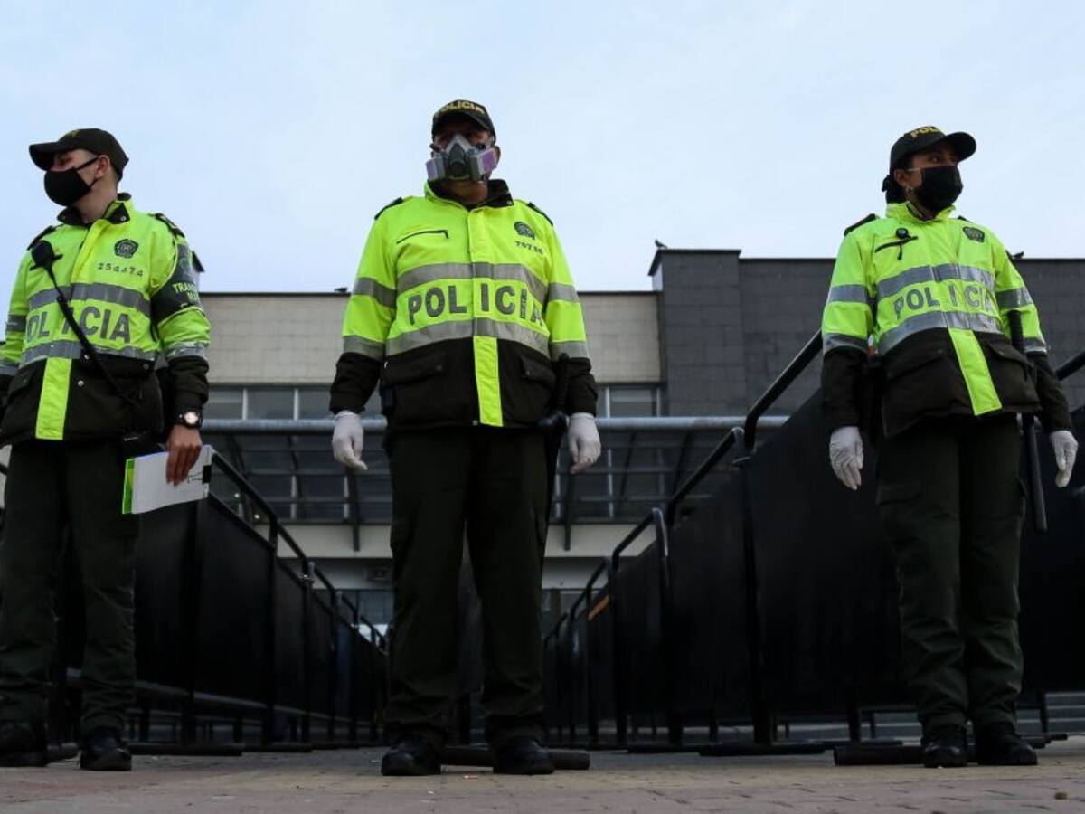 Policía desmiente que auxiliares hayan atracado a mujer en Transmilenio