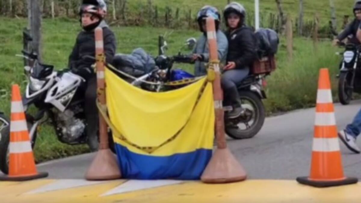 Por incumplimientos de Invías retoman manifestaciones en vía Bucaramanga - Bogotá