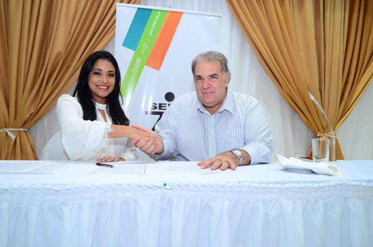 Firma de convenio Sena-hotel El prado Consorcio FTP.