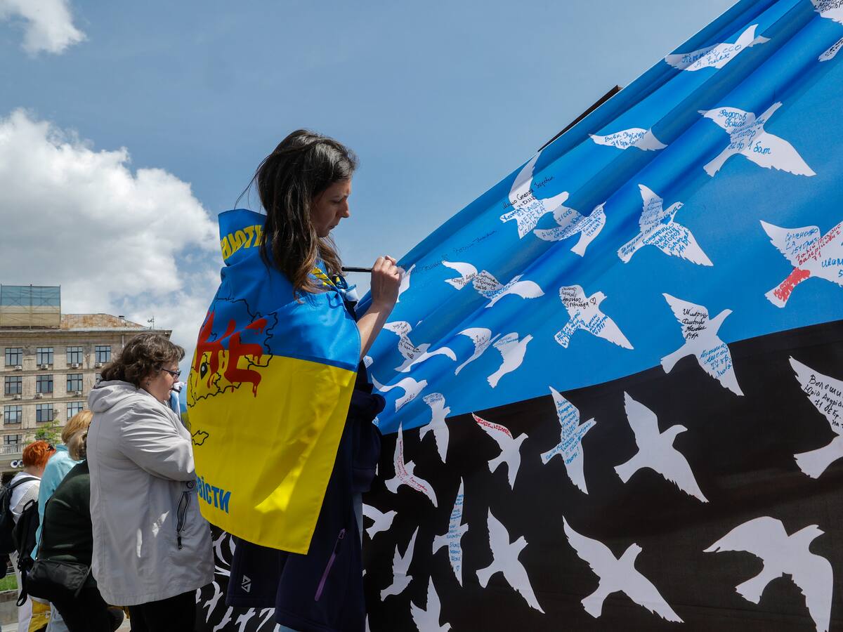 Ucrania plantea tregua de hasta 3 meses con Rusia para negociar la paz