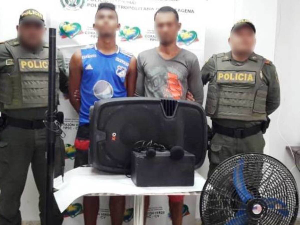 Policía de Cartagena captura dos personas por robar en iglesia evangélica
