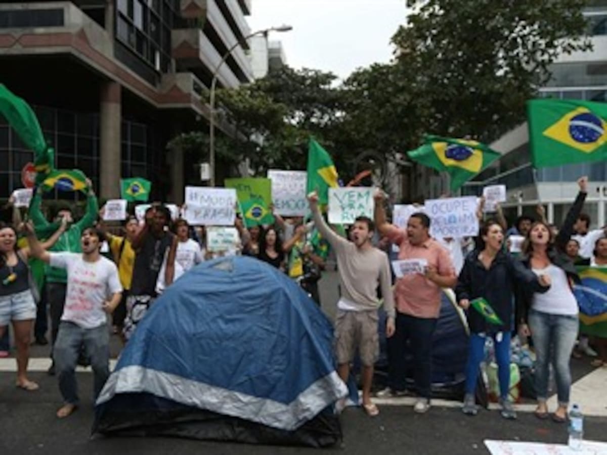El 75 % de los ciudadanos apoya las protestas en Brasil