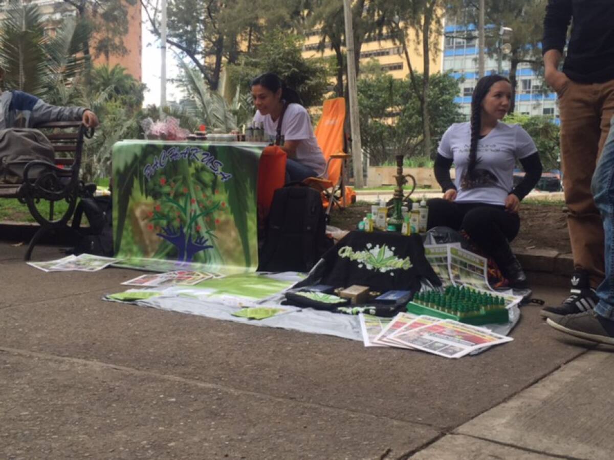 En el Día Mundial por la Celebración de la Marihuana, algunas colectividades, consumidores medicinales y recreativos de la planta realizan una marcha pacífica.