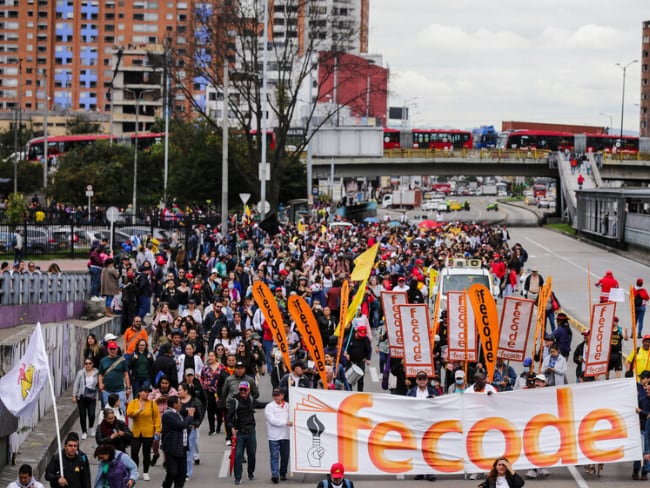 Fecode anuncia paro nocional de 24 horas el 30 de octubre : motivos y ciudades con movilización