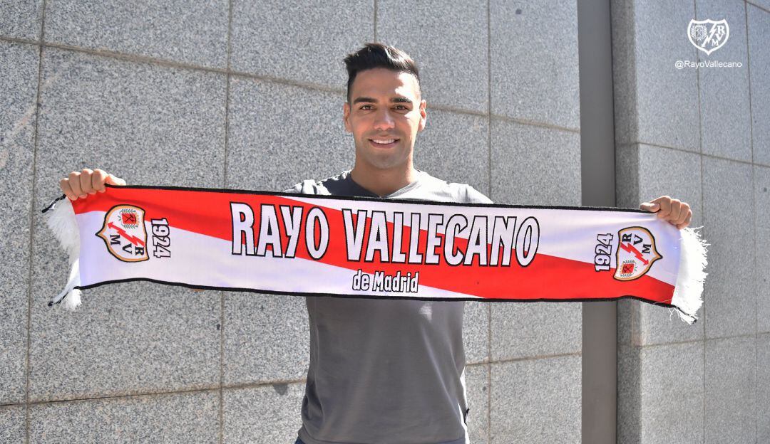 Falcao en su llegada a Madrid para sumarse al Rayo Vallecano.