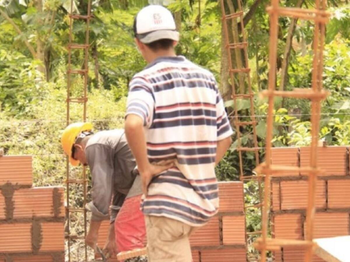 Estafan a campesinos del Huila, con falsas promesas de vivienda
