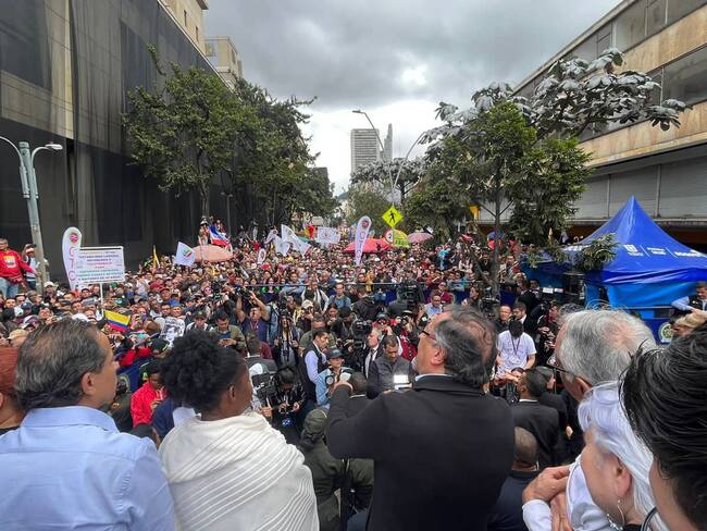 Gustavo Petro y sus ministros se tomarán Bogotá