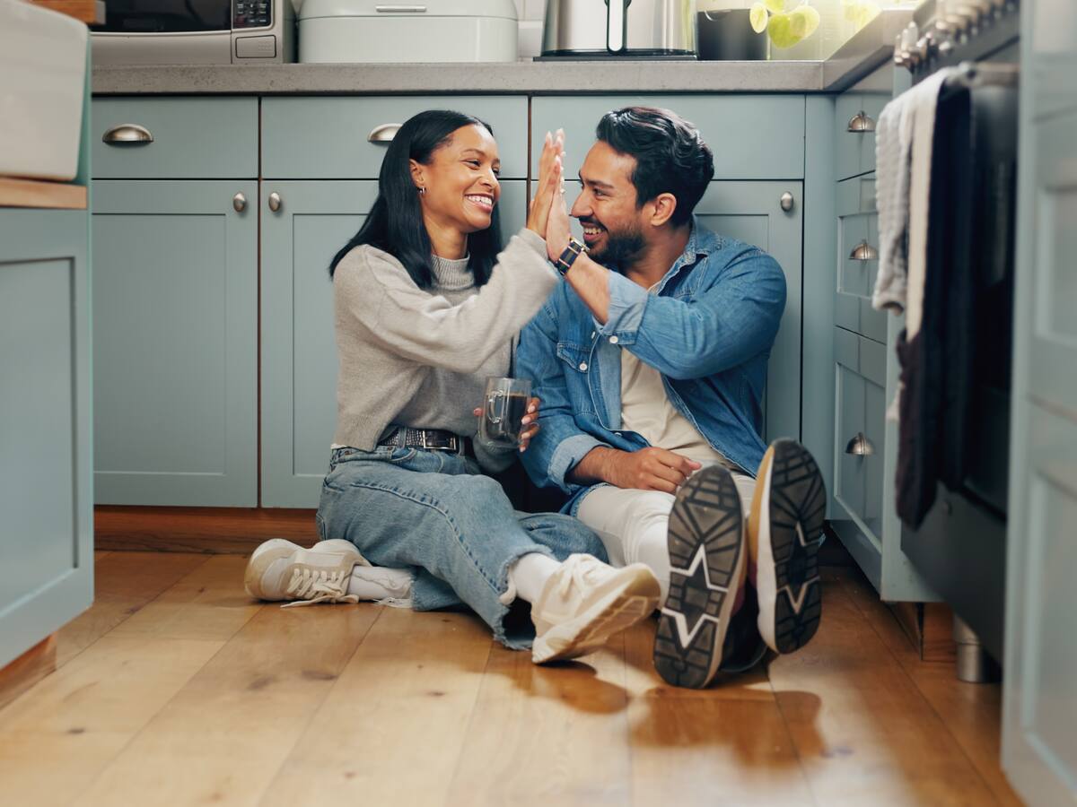 ¿Cómo es el tono de voz de una persona que está enamorada? Estas son las características
