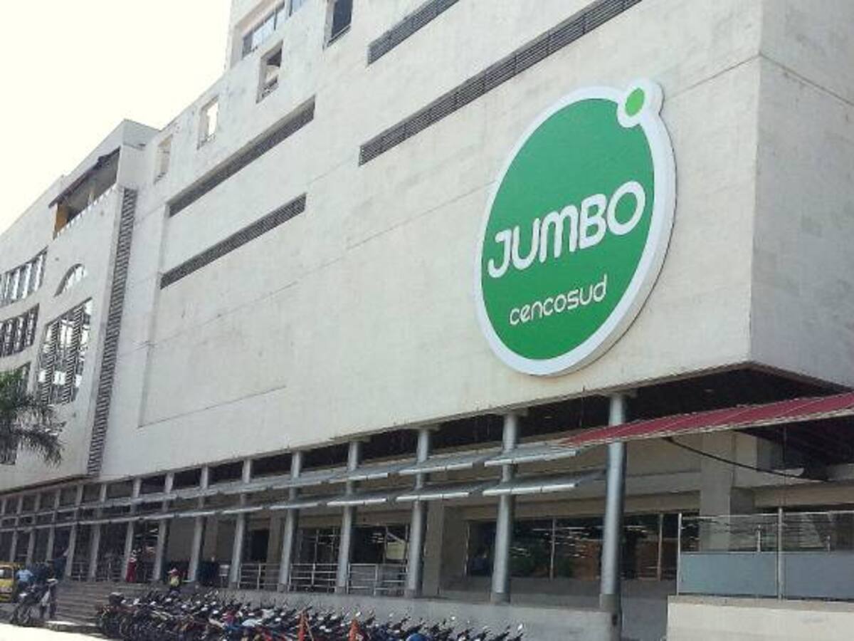 Policía confirma desaparición de ejecutivo de la cadena Jumbo