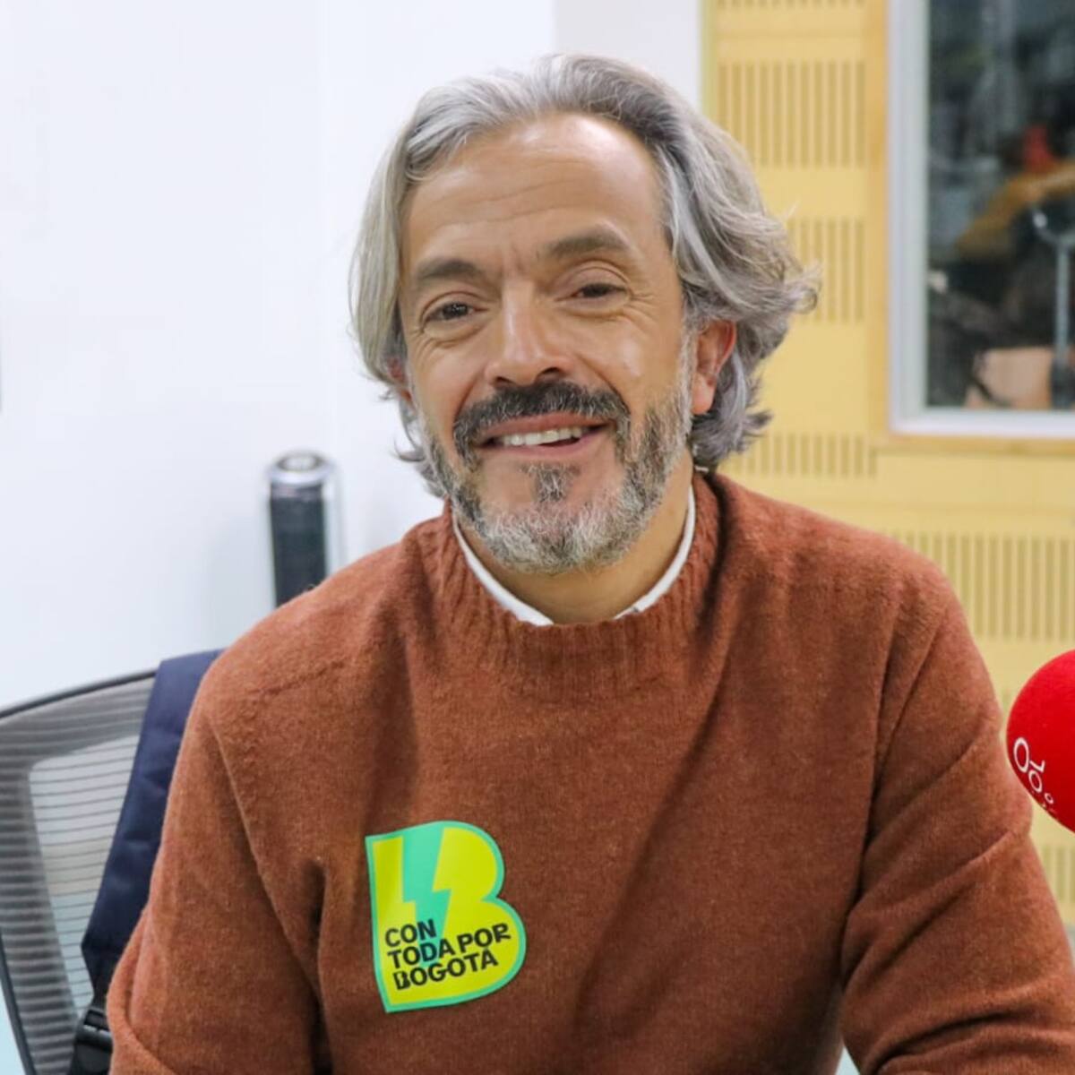 Comité busca sensibilizar porque Colombia ha tenido centralización de los ingresos: Oviedo