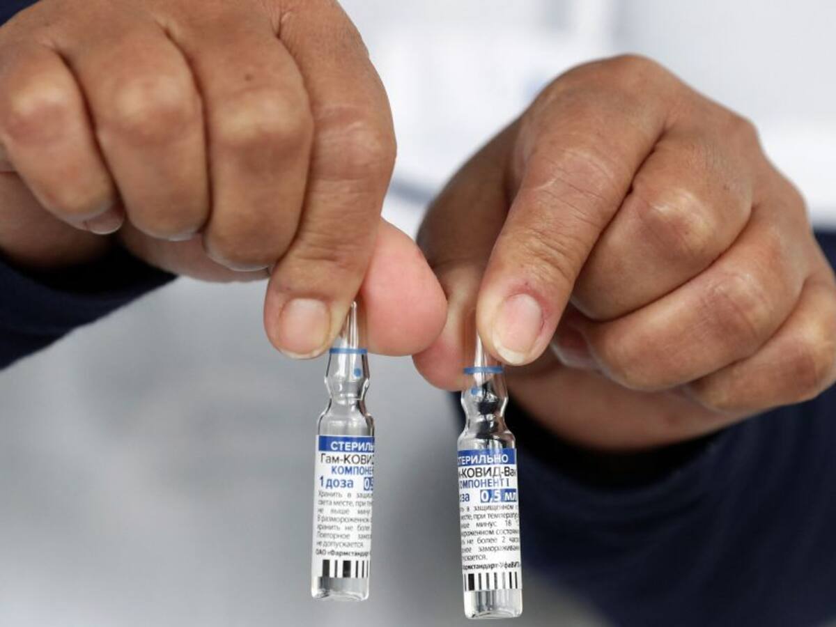 Ecuador estudia fabricar planta para producir Sputnik V