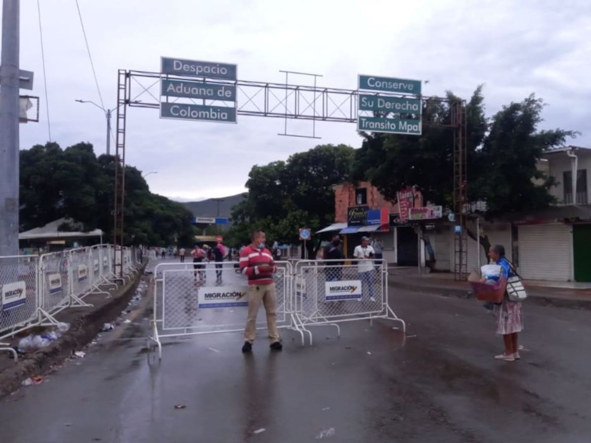 Inició el control del espacio público en La Parada