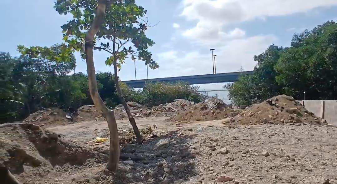 Suspenden trabajos de rellenos con escombros en la Boquilla. // Guardia Ambiental Colombiana