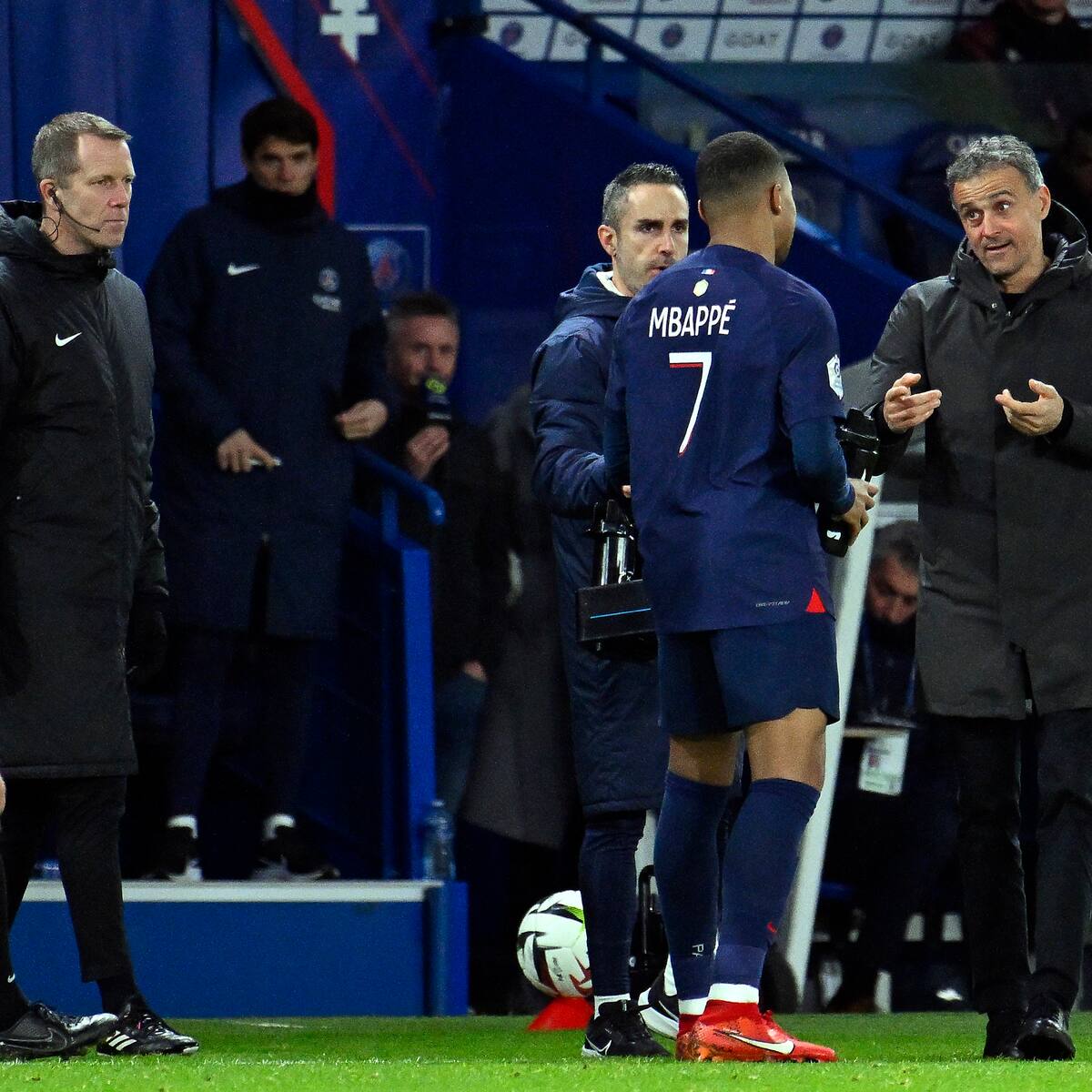 Escándalo en PSG: ¿Kylian Mbappé insultó a su entrenador Luis Enrique?