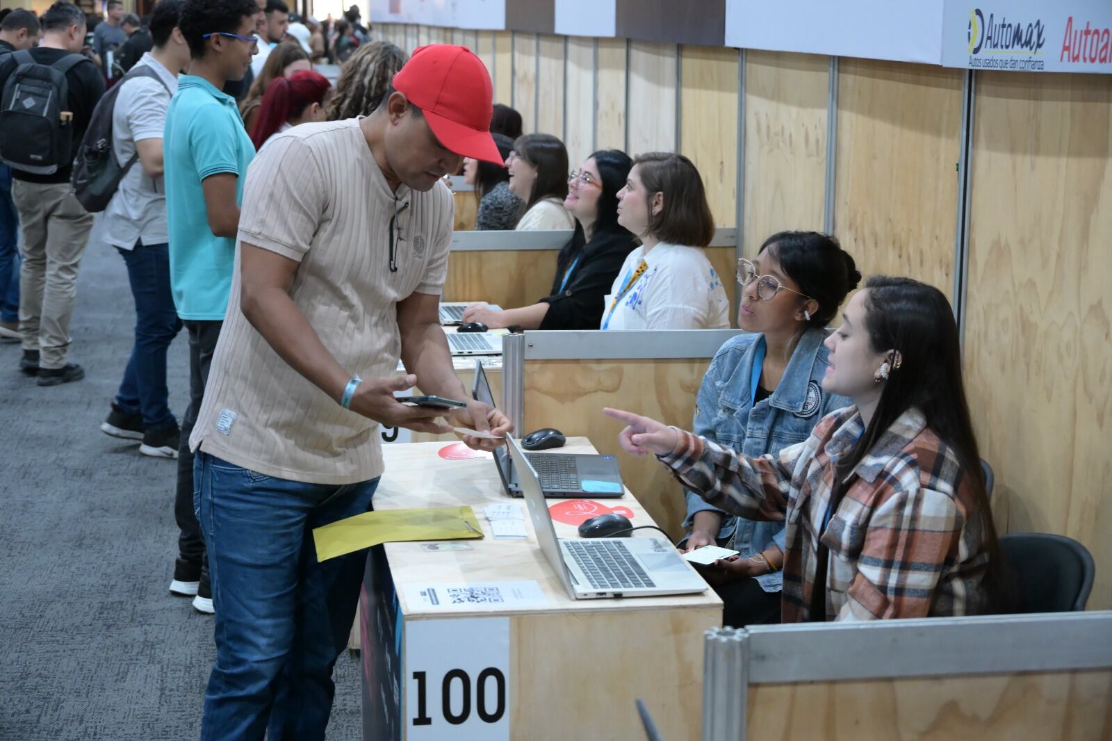 Empleo Fest 2026 llega con más de 20.000 vacantes para el mercado laboral de la ciudad de Medellín. Foto: Empleo Fest.