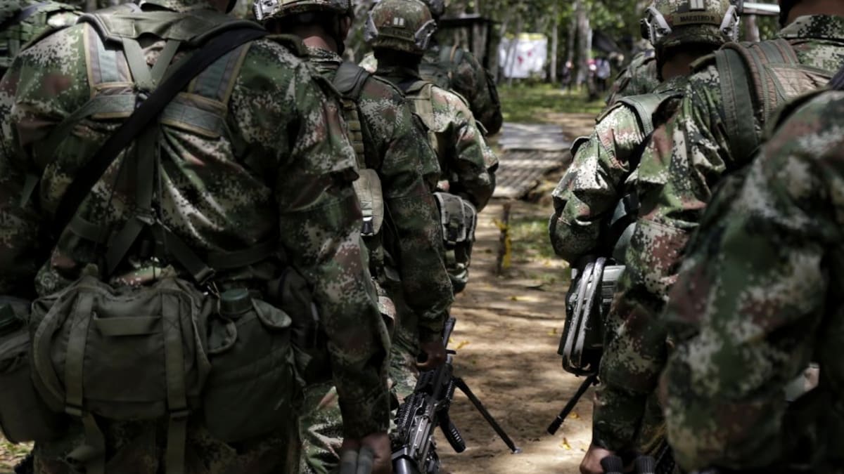 El coronel que denunció las alianzas de militares con mafiosos