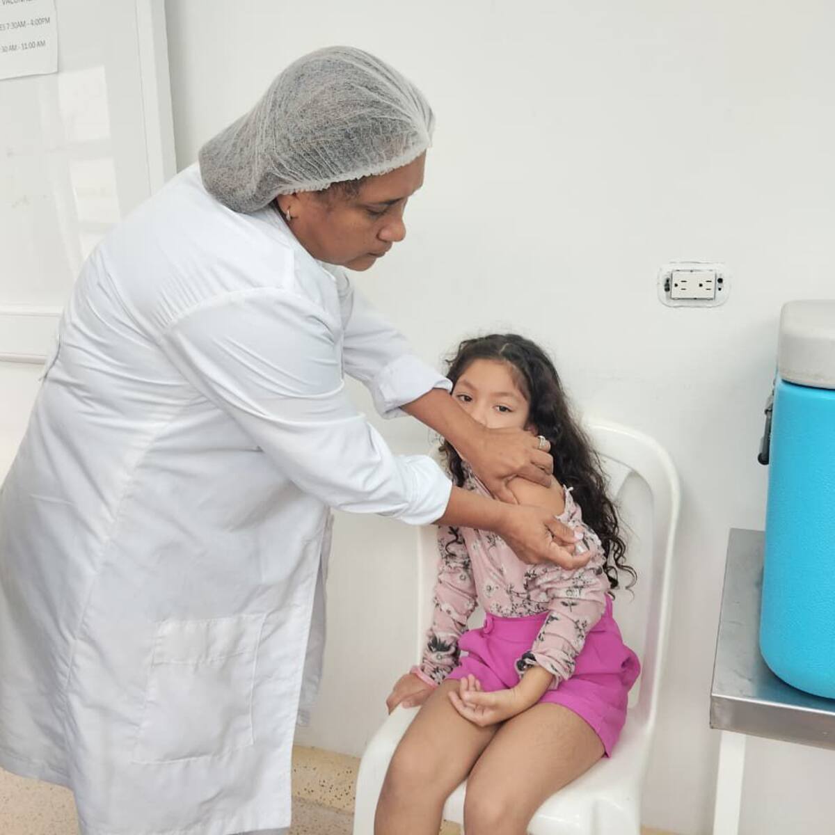Cartagena inicia vacunación masiva contra el dengue con 12.500 dosis