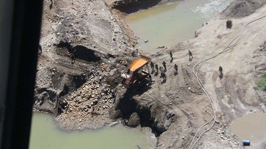 El Gobierno lanzó proyectos para fortalecer la eliminación del mercurio en la minería. Foto: Colprensa