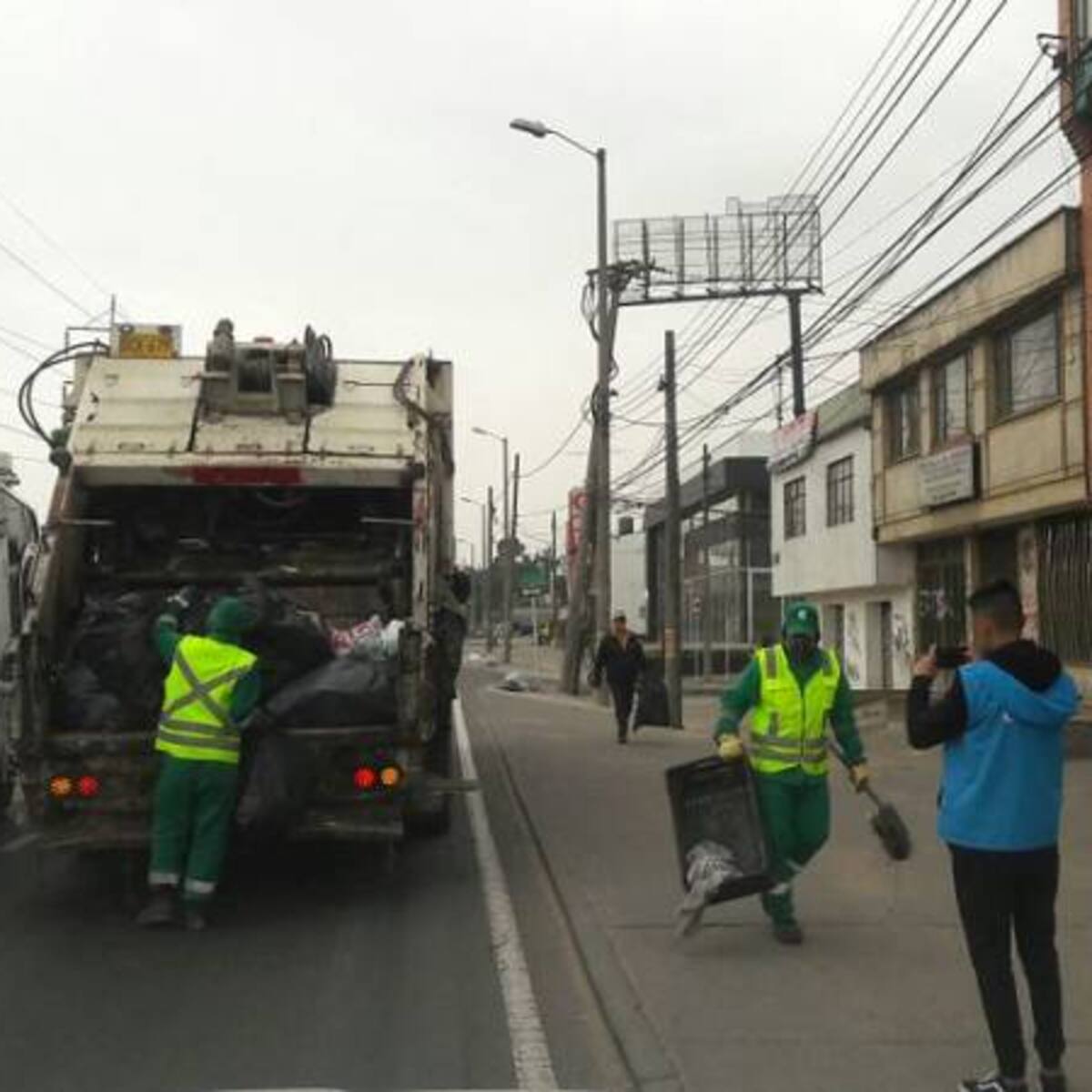 Alcalde Galán propone un nuevo sistema de aseo para Bogotá