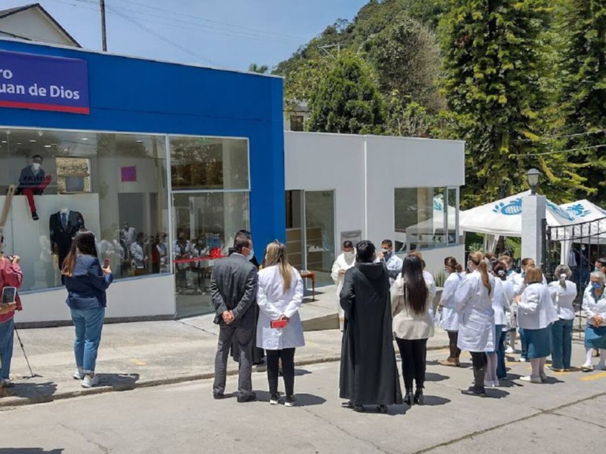 Con 320 millones construyeron el Ropero de la Clínica San Juan de Dios