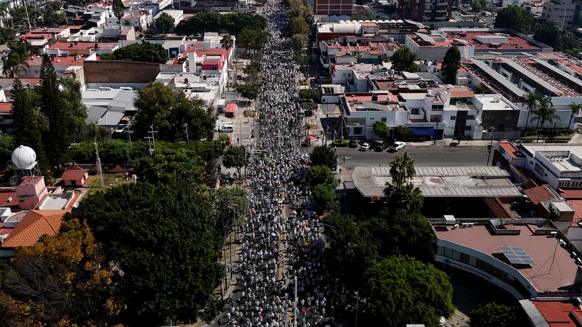 Marchas en México: miles de ciudadanos protestan contra la violencia y el crimen organizado