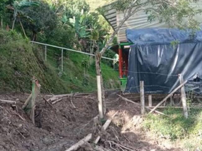 Varias viviendas afectadas por la ola invernal en Caldas