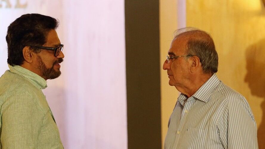 Humberto de la Calle e Iván Márquez. Foto: Agencia EFE