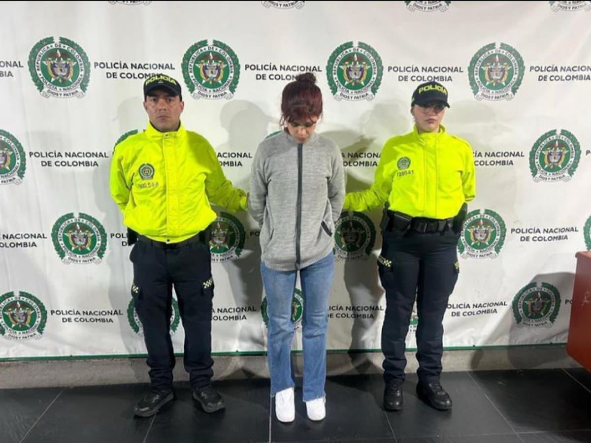 Revelan primeras imágenes de la captura de alias ‘Gabriela’, presunta implicada en atentado a Uribe