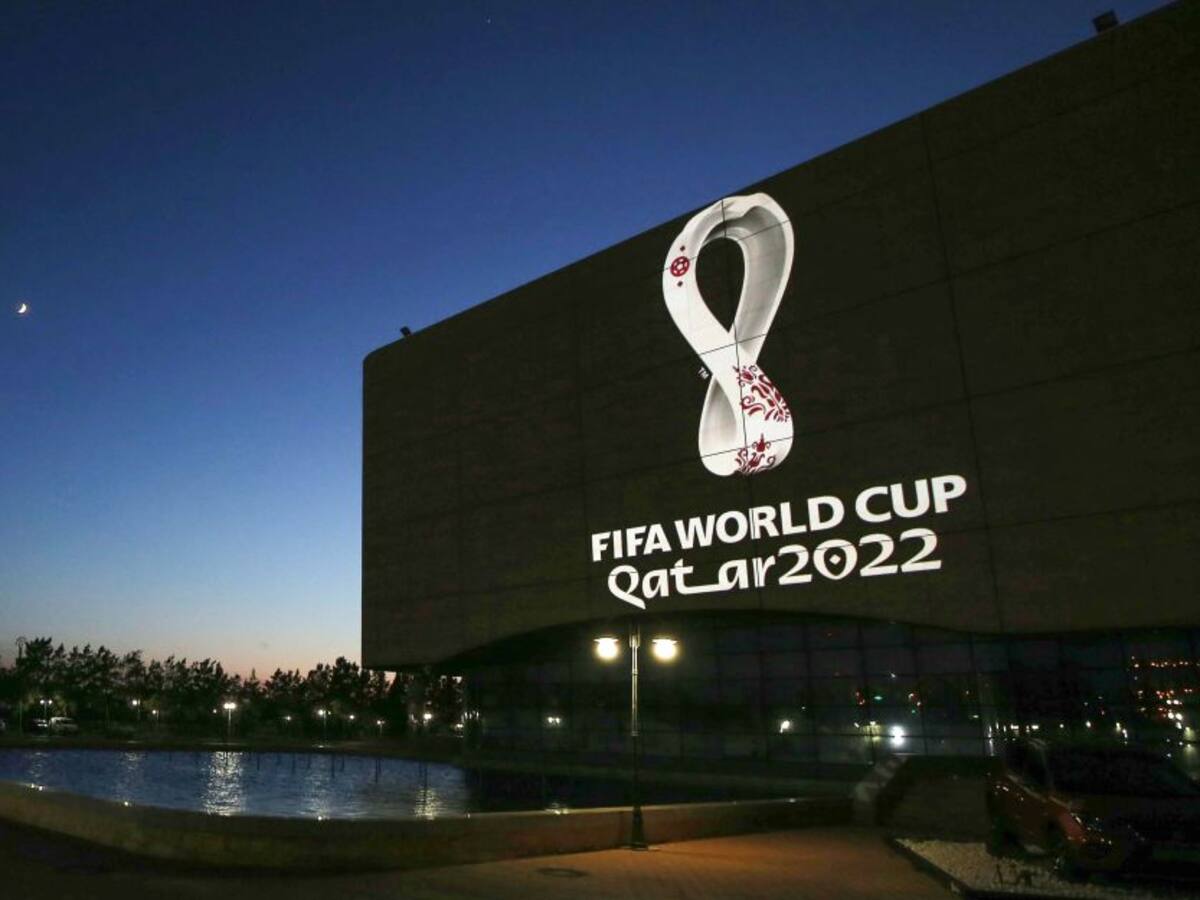 Autorizan alcohol en palcos de los estadios del Mundial de Catar 2022