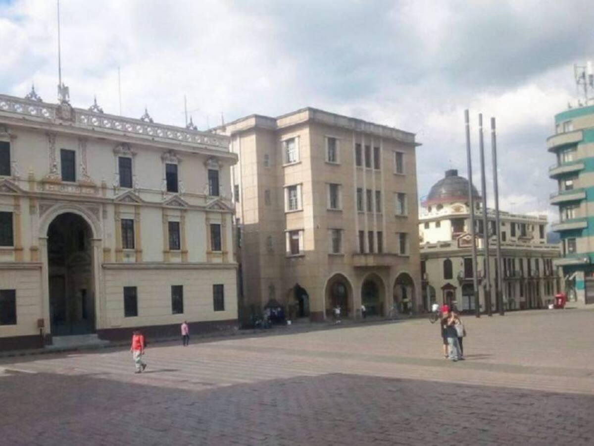 Dos heridos en un atraco que se registró en la Plaza de Bolívar de Manizales