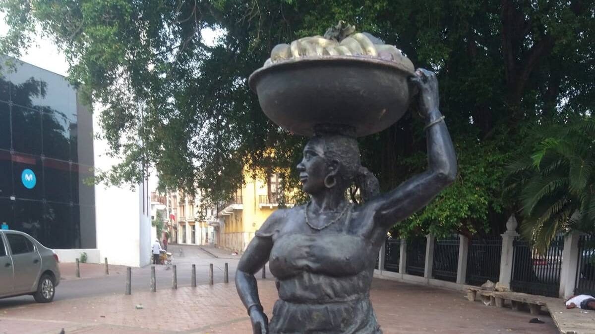 Monumento ‘La Palenquera’ ahora estará en el centro histórico de Cartagena