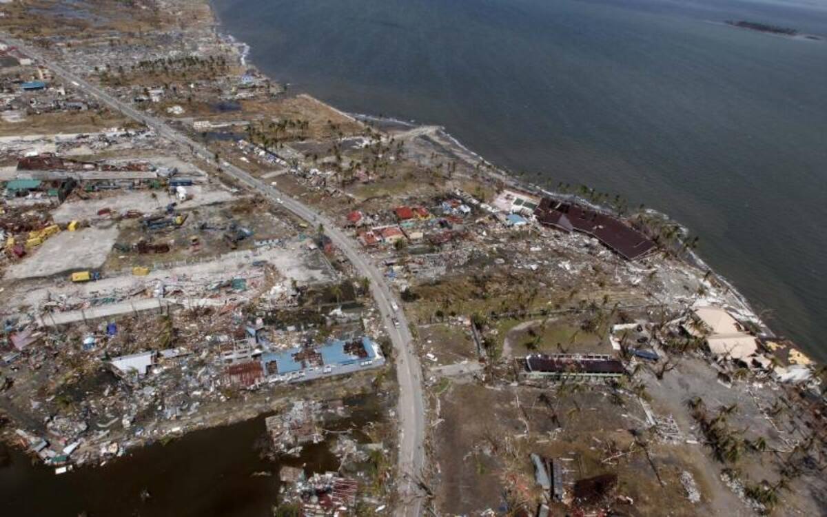 Aspectos de las zonas devastadas por el tifón que durante el fin de semana azotó a Filipinas, hecho que movió a la comunidad internacional a enviar ayuda a millones de afectados.