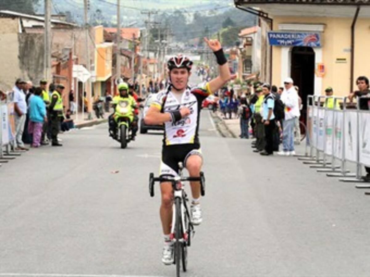 Tito Hernández es el nuevo líder de la Vuelta del Porvenir