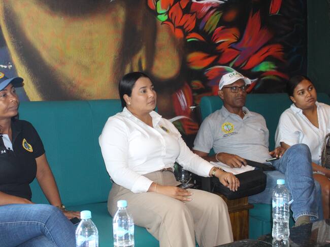 Instalan mesa de trabajo con Espacio Público y comerciantes de Getsemaní