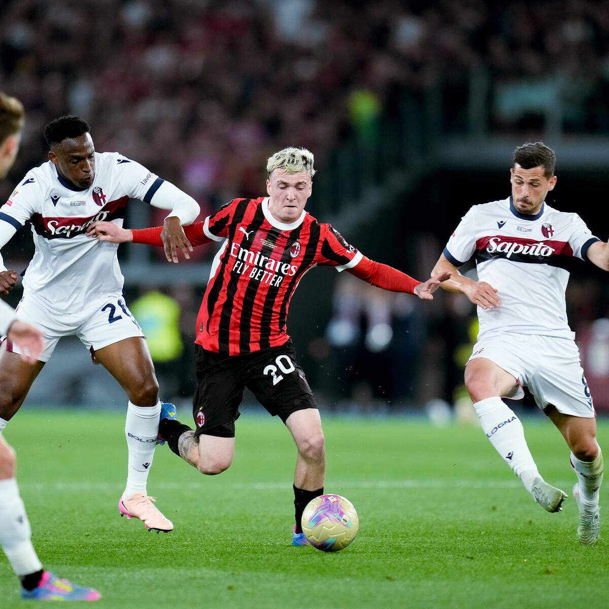 Milan pierde la final de Copa Italia con Bologna: ¡Jhon Lucumí se consagra campeón!