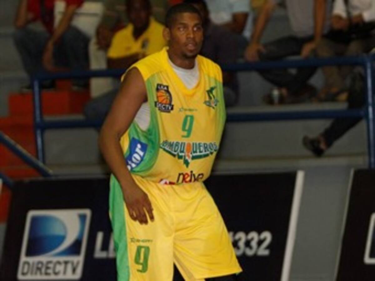 Bambuqueros se mantiene en el liderato de la Liga de baloncesto, después de 16 fechas