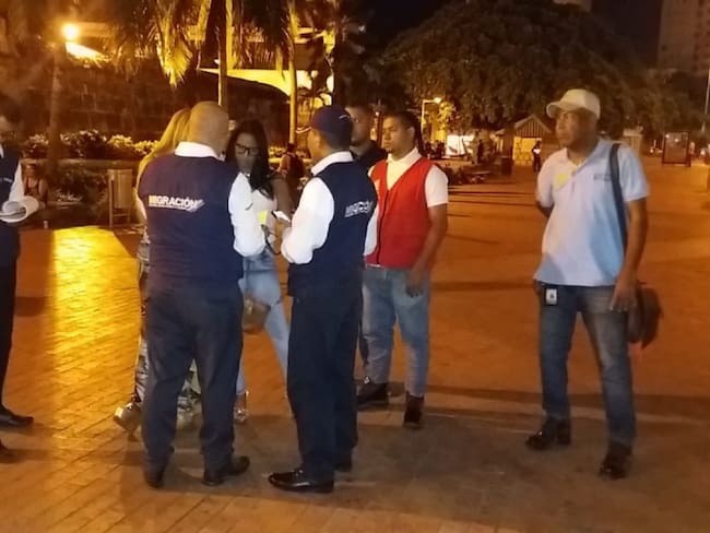 Realizan toma al centro histórico de Cartagena con caravanas de seguridad