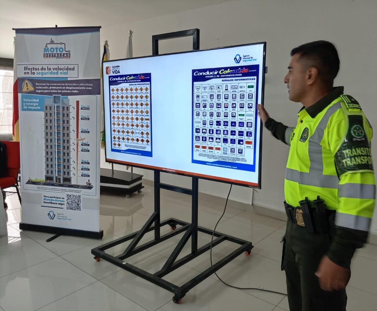 No exceder el límite de ocupantes en los vehículos.