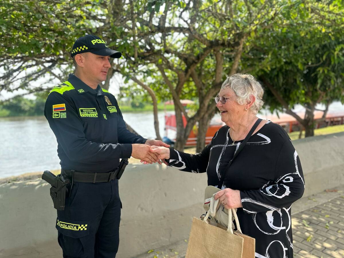 La Policía y el silencio sagrado de Mompox