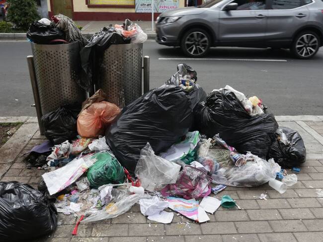 Van más de 3.200 canecas de basura públicas robadas en Bogotá