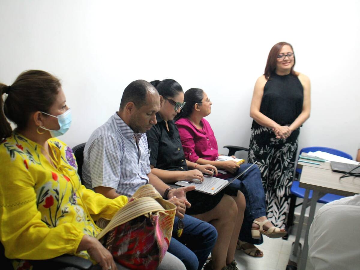 Alcaldesa Claudia Espinosa inició plan de fortalecimiento en la ESE de Turbaco