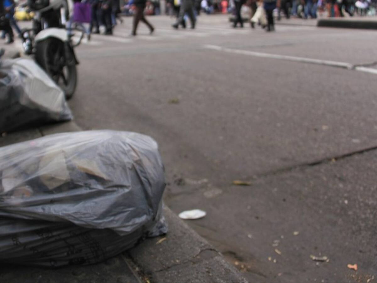 Distrito garantiza prestación de servicio de aseo por paro de empleados de aguas de Bogotá