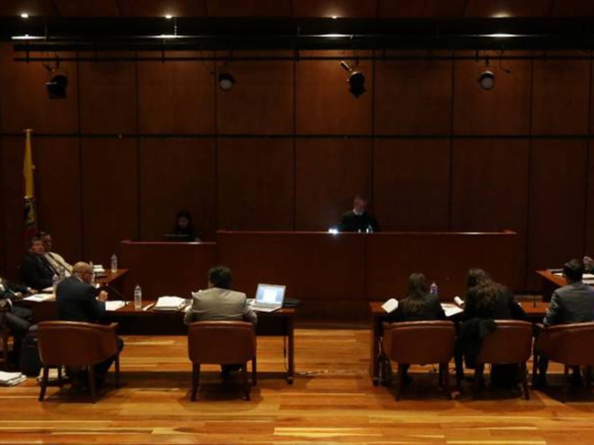 Decisión sobre curules para víctimas quedaría para el año entrante
