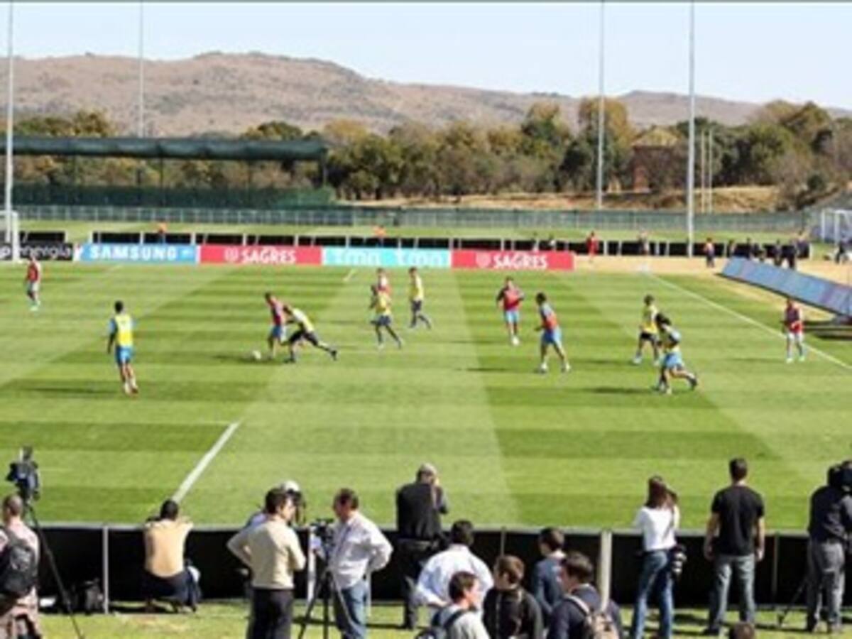 Chile gana su último fogueo antes del Mundial